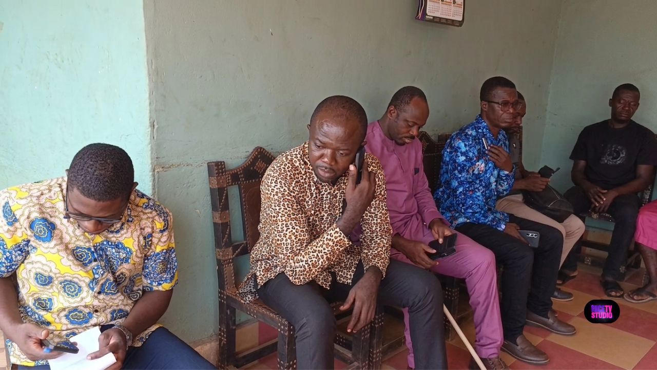 SAYERANO POLICE SHOOTING:  DEATH TOLL RISES TO THREE AS DCE CONSOLES BEREAVED FAMILIES.